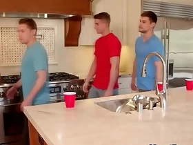 College roommates invite gym buddies for gay bareback orgy